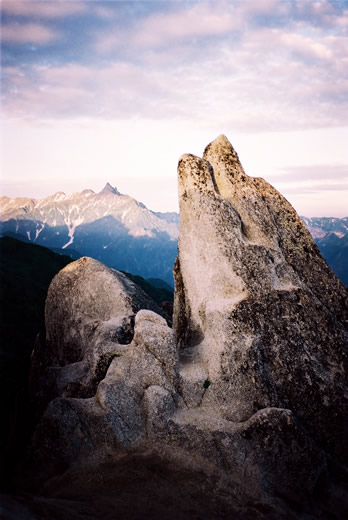 アルプスの山岳写真 ― イルカ岩 ―
