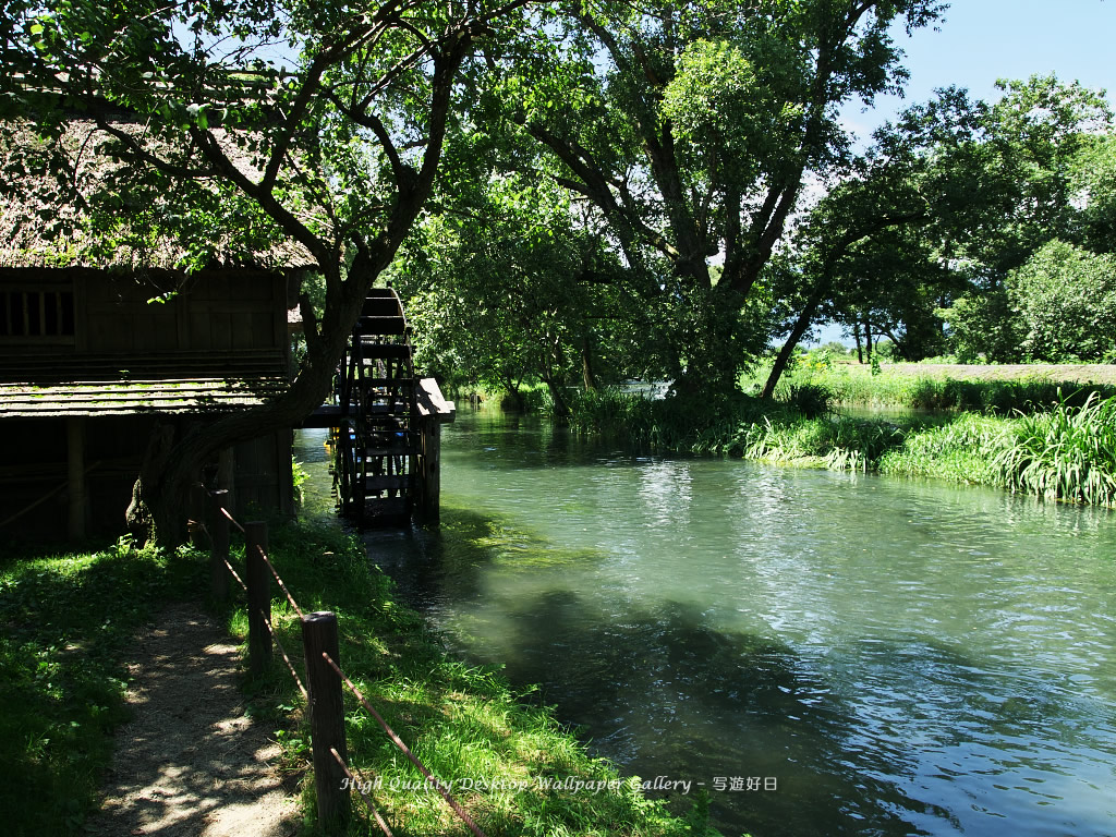 「水車のある風景」の壁紙/Wallpaper of Water Wheel in Shinshu (1024×768)