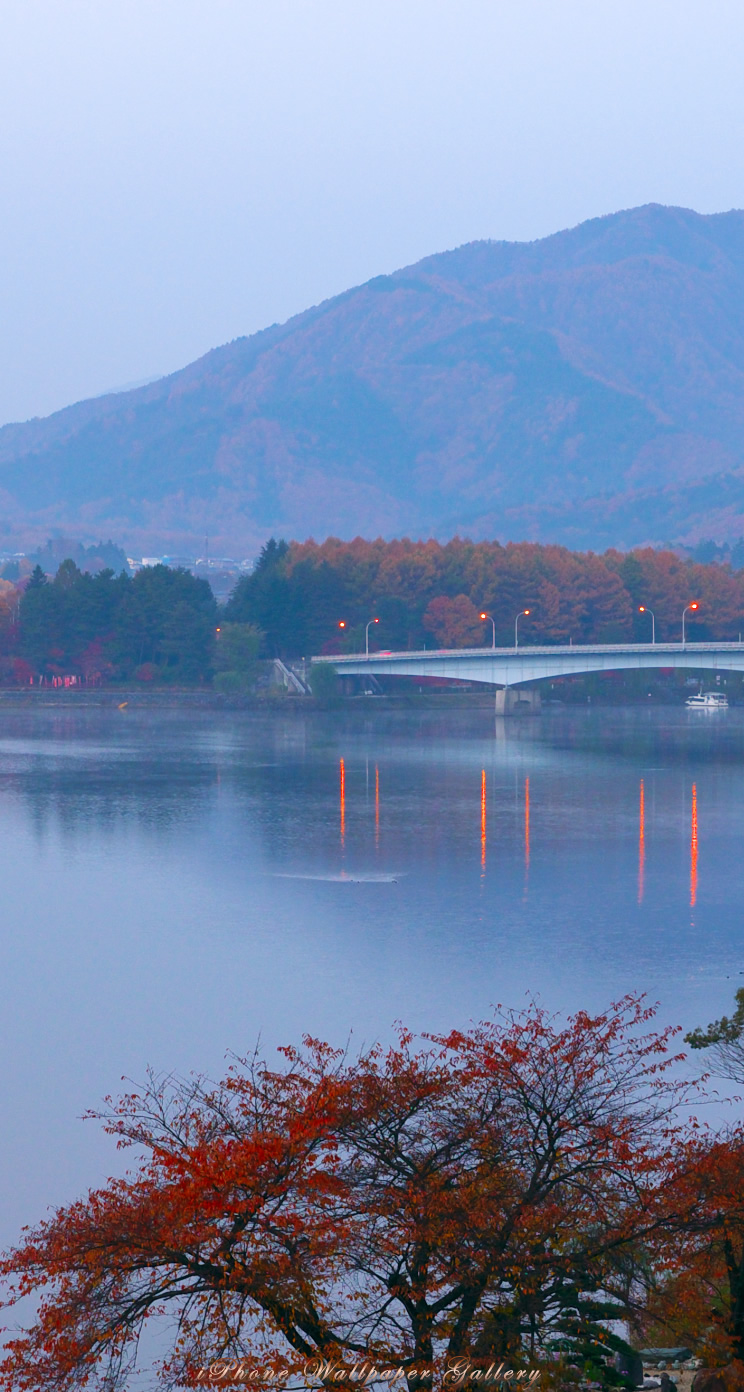 iOS 7-iPhone5用高画質壁紙「河口湖朝景」