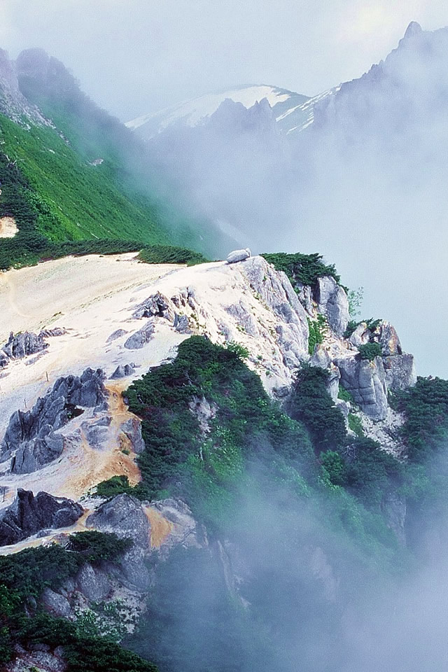 iPhone用高画質壁紙「燕岳-Mt. Tsubakuro」